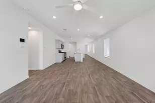 24046 Kentwood Springs Dr, Spring, TX 77373 - Photo 22