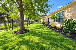 9727 Wiloak St, Houston, TX 77078 - Photo 6