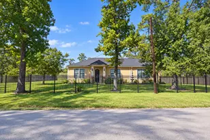 9727 Wiloak St, Houston, TX 77078 - Photo 2