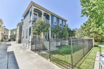 1030 W 16th Street #A, Houston, TX 77008 - Photo 2