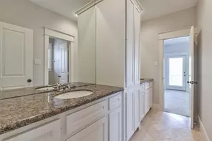 1030 W 16th St, Houston, TX 77008 - Photo 20