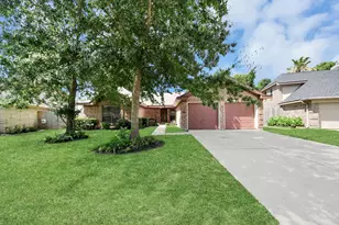 17619 Hamilwood Dr, Houston, TX 77095 - Photo 2