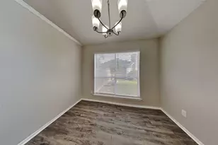 2906 Lotus Ln, Pearland, TX 77584 - Photo 6