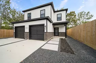 5813 England St, Houston, TX 77021 - Photo 2