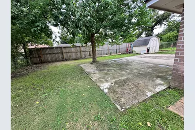 4215 Bayou Vista Drive, Houston, TX 77091 - Photo 30