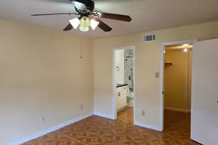 10823 Braes Bend Dr, Houston, TX 77071 - Photo 10