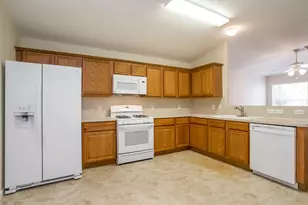 21638 Karpathos Ln, Spring, TX 77388 - Photo 6