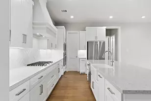 124 El Paso Bnd, New Waverly, TX 77358 - Photo 4