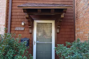 10546 Hammerly Blvd, Houston, TX 77043 - Photo 2