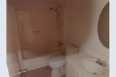 10546 Hammerly Boulevard #323, Houston, TX 77043 - Photo 22