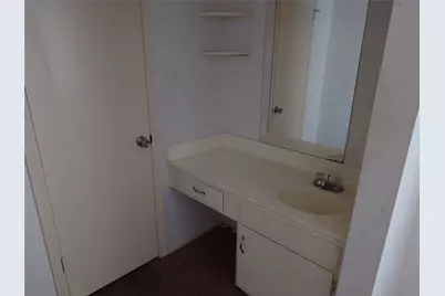 10546 Hammerly Boulevard #323, Houston, TX 77043 - Photo 14