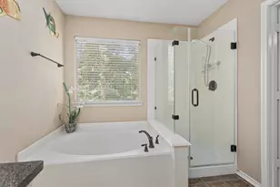 78 N Walden Elms Cir, The Woodlands, TX 77382 - Photo 18