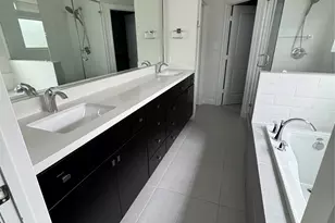 1281 Bonner St, Houston, TX 77007 - Photo 12