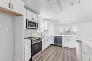 4803 Elser St, Houston, TX 77009 - Photo 8