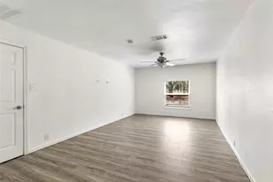 4803 Elser St, Houston, TX 77009 - Photo 12