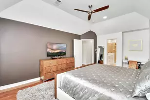 1739 French Village Dr, Houston, TX 77055 - Photo 22