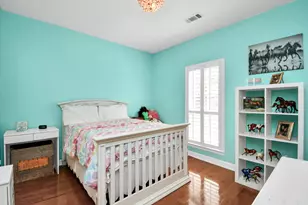 1739 French Village Dr, Houston, TX 77055 - Photo 32