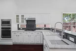34 Grants Lake Cir, Sugar Land, TX 77479 - Photo 16