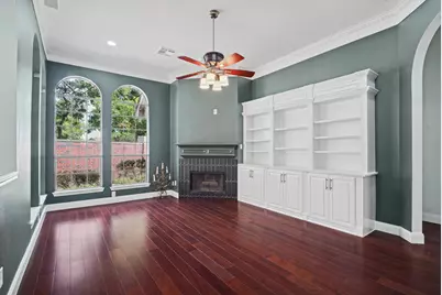 34 Grants Lake Circle, Sugar Land, TX 77479 - Photo 6