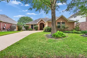 4123 Ridgepoint Dr, Pearland, TX 77584 - Photo 1