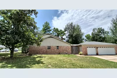 1015 Woodfield Lane, Houston, TX 77073 - Photo 14