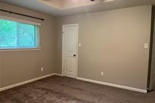 304 S Shadowbend Ave, Friendswood, TX 77546 - Photo 24