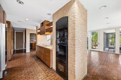 338 Hunters Trail Street, Houston, TX 77024 - Photo 8