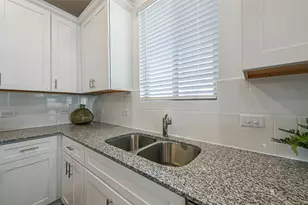 3075 Clydesdale Dr, Alvin, TX 77511 - Photo 16