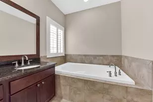 905 Garden Oaks Trce, Houston, TX 77018 - Photo 22