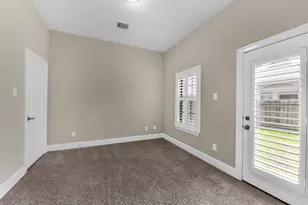 905 Garden Oaks Trce, Houston, TX 77018 - Photo 4