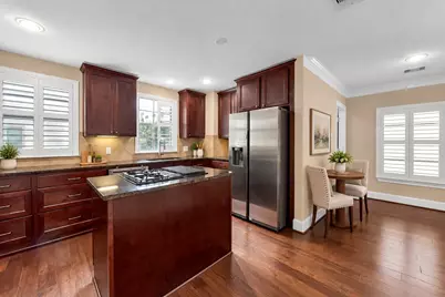 905 Garden Oaks Trace, Houston, TX 77018 - Photo 14
