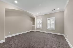 905 Garden Oaks Trce, Houston, TX 77018 - Photo 18