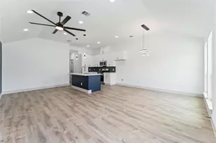 9001 Nyssa St, Houston, TX 77078 - Photo 8