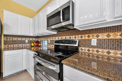 4722 Plato Park Drive, Sugar Land, TX 77479 - Photo 18