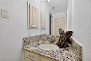 4722 Plato Park Dr, Sugar Land, TX 77479 - Photo 32