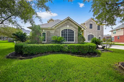 4722 Plato Park Drive, Sugar Land, TX 77479 - Photo 2