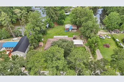 1231 Country Ln, Conroe, TX 77384 - Photo 16