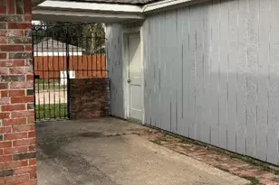 8838 Stroud Dr, Houston, TX 77036 - Photo 8