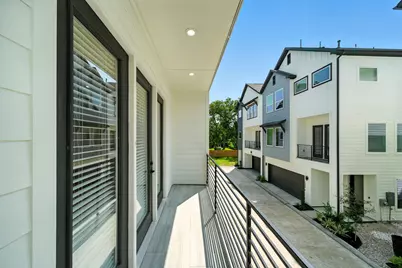2304 Hoskins Drive #F, Houston, TX 77080 - Photo 26