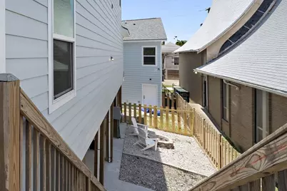 3610 Sealy Street, Galveston, TX 77550 - Photo 24