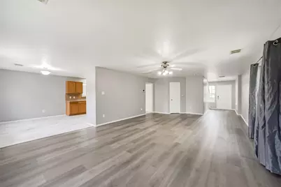 2663 Royal Blue Drive, Houston, TX 77088 - Photo 6