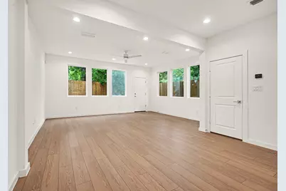 2715 Tierwester Street, Houston, TX 77004 - Photo 2