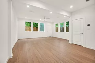 2715 Tierwester St, Houston, TX 77004 - Photo 2