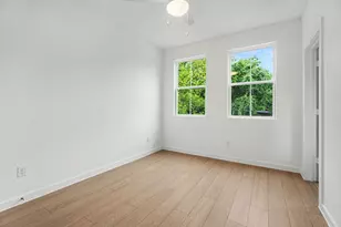 2715 Tierwester St, Houston, TX 77004 - Photo 12