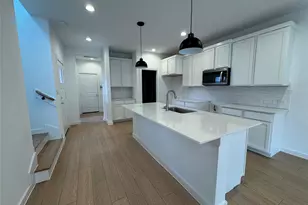 2715 Tierwester St, Houston, TX 77004 - Photo 2