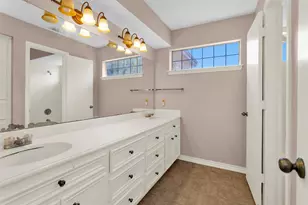 6606 Castle Ln Dr, Houston, TX 77066 - Photo 32