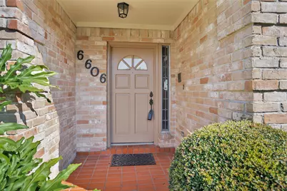 6606 Castle Lane Drive, Houston, TX 77066 - Photo 4