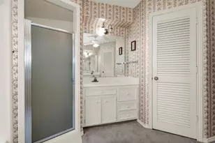 6606 Castle Ln Dr, Houston, TX 77066 - Photo 28