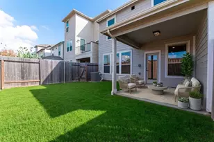 10504 Marston Vineyard Dr, Houston, TX 77025 - Photo 20