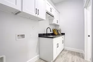 11334 Inwood Dr, Plantersville, TX 77363 - Photo 18